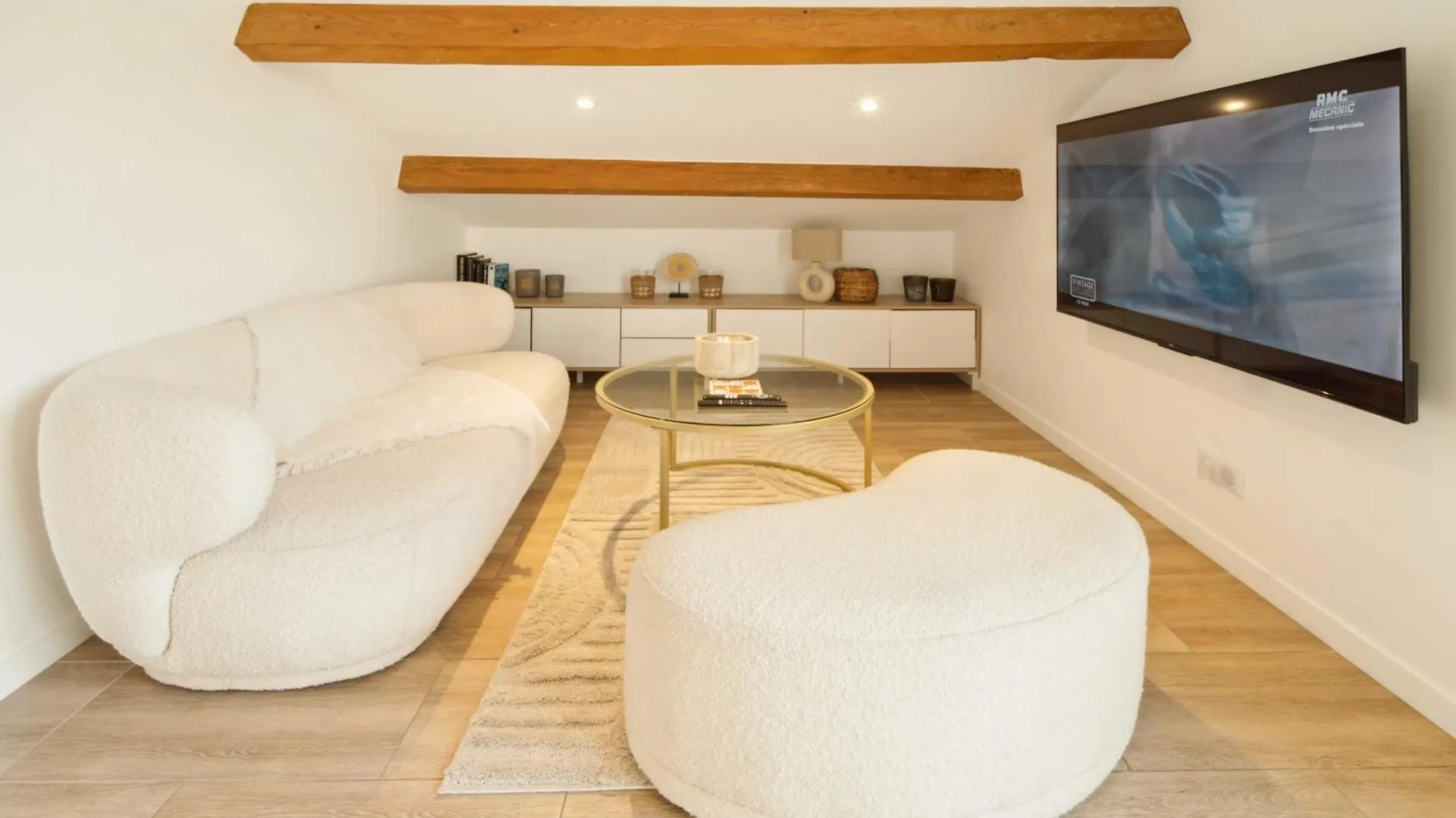 סן טרופז Bright Apartment - Ac- 2P - Center Of St Tropez  סן טרופז